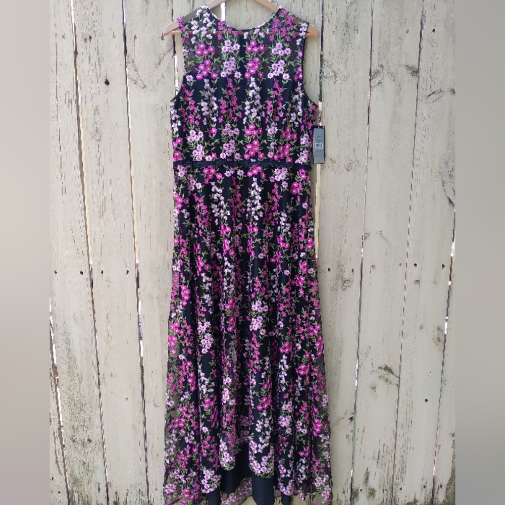 Tahari ASL NWT floral embroidered maxi dress sz 14.